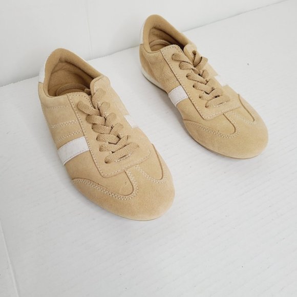 Steve Madden Casual Walking Shoes - Picture 2 of 6